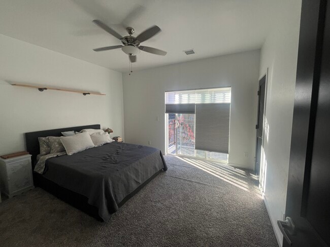 Building Photo - 180 Metz Ln