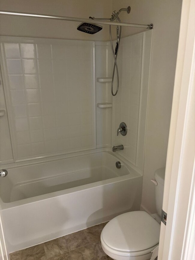 Building Photo - Stunning Natomas 4/2.5.  Backyard is AMAZING!  Please read ad for viewings!