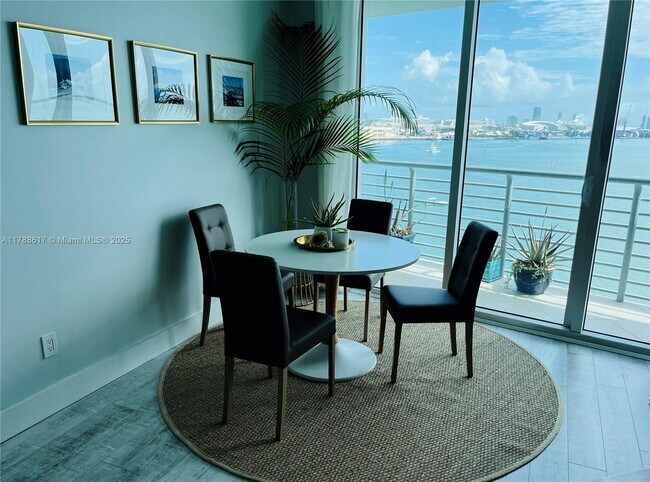 Building Photo - 335 S Biscayne Blvd