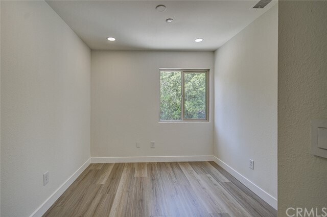 Building Photo - 1302 Cadena