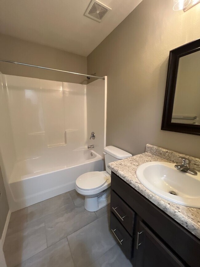 Building Photo - Sit Back, Relax. Your New home Awaits in R...