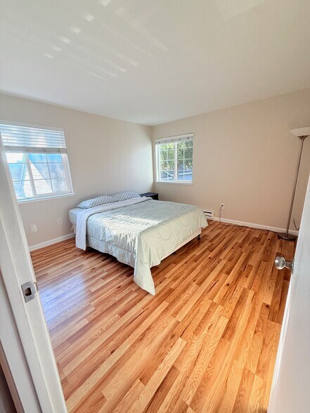 Building Photo - 267 Lighthouse Dr