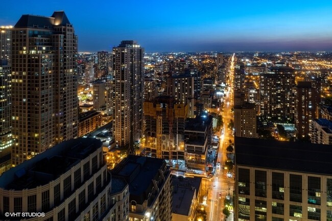 Building Photo - 800 N Michigan Ave