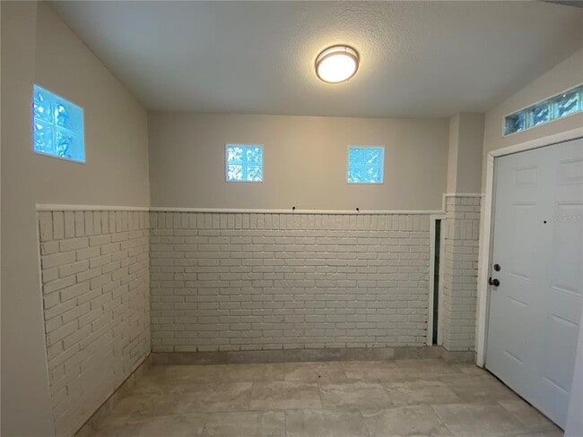 Building Photo - 7222 Nima Ct