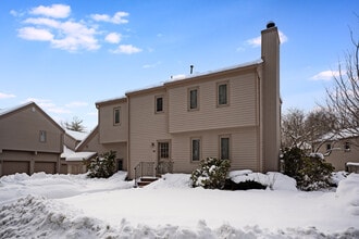 Building Photo - 8 Somerset Hills Village