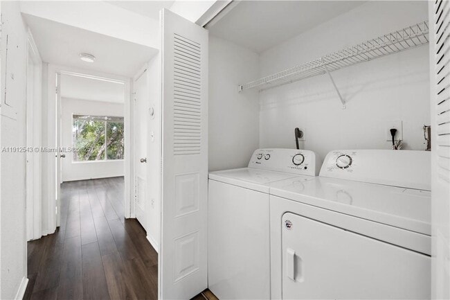 Building Photo - 2361 NW 33rd St