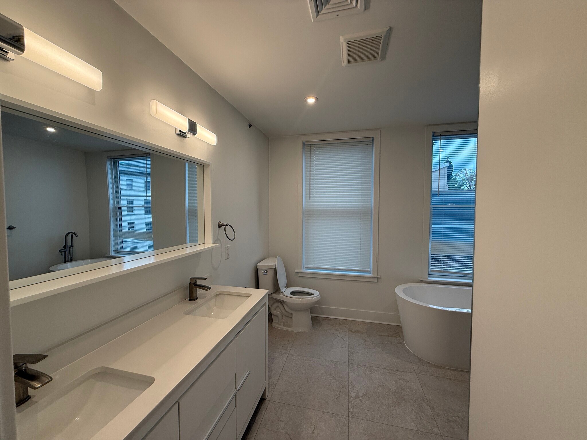 Building Photo - 1259 N 23rd St