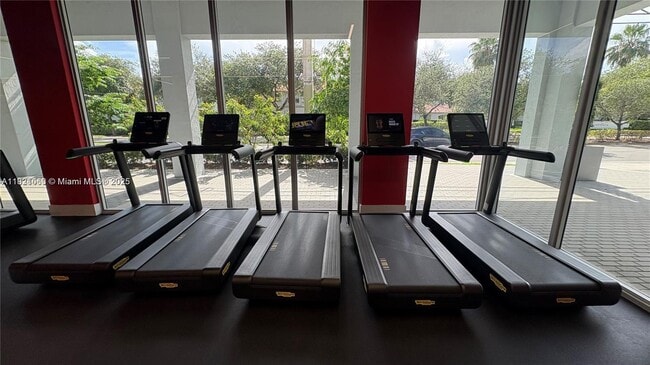 Building Photo - 7875 NW 107th Ave