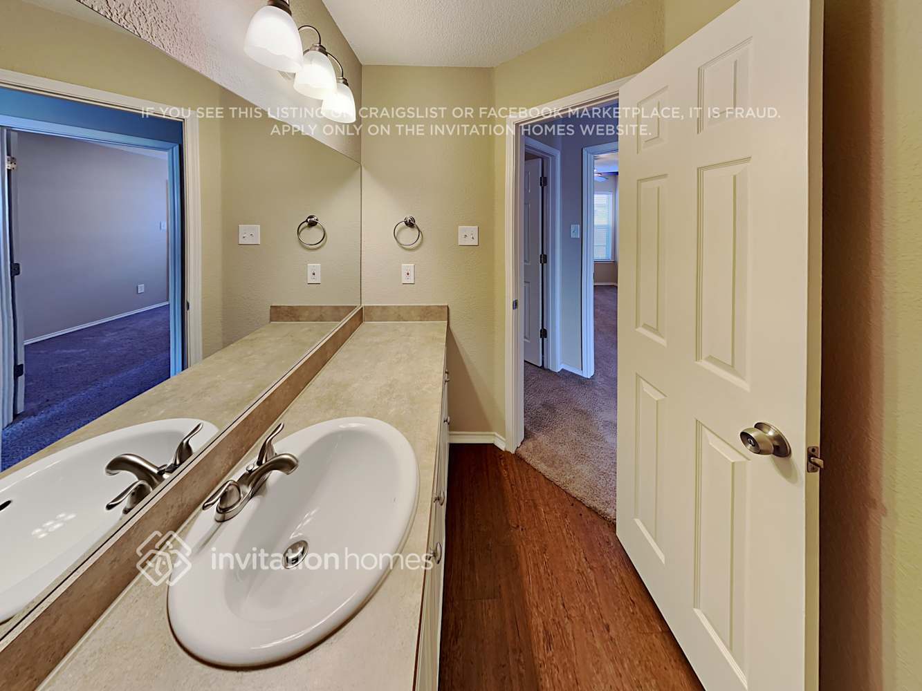 Building Photo - 10200 Cypress Hills Dr