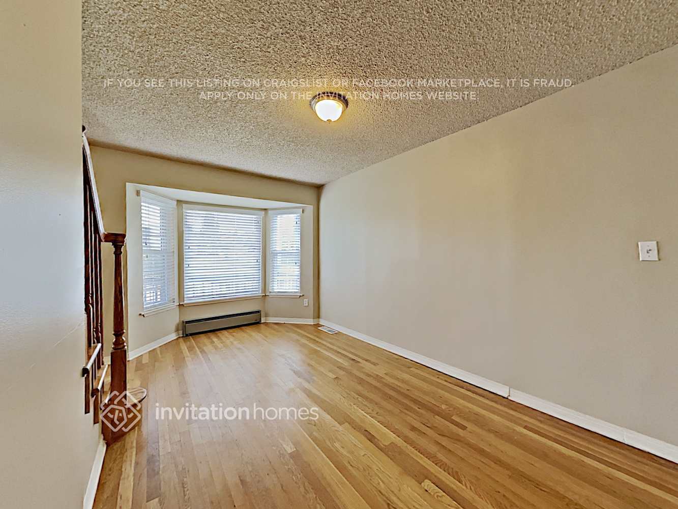 Building Photo - 4924 La Hal Da Ave NE