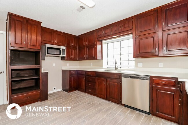 Building Photo - 6800 Franwood Terrace