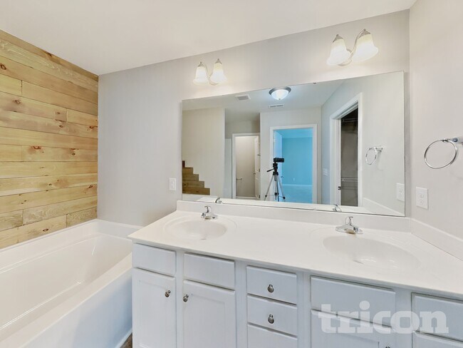 Building Photo - 113 Cornfield Ln