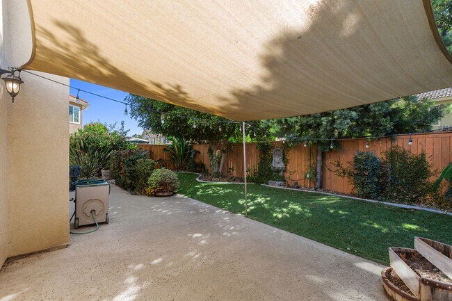 Building Photo - 30207 Silver Ridge Ct