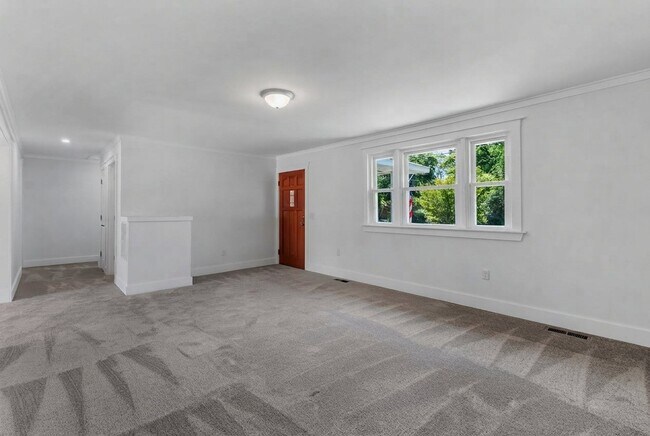 Building Photo - 624 Jabbertown Rd