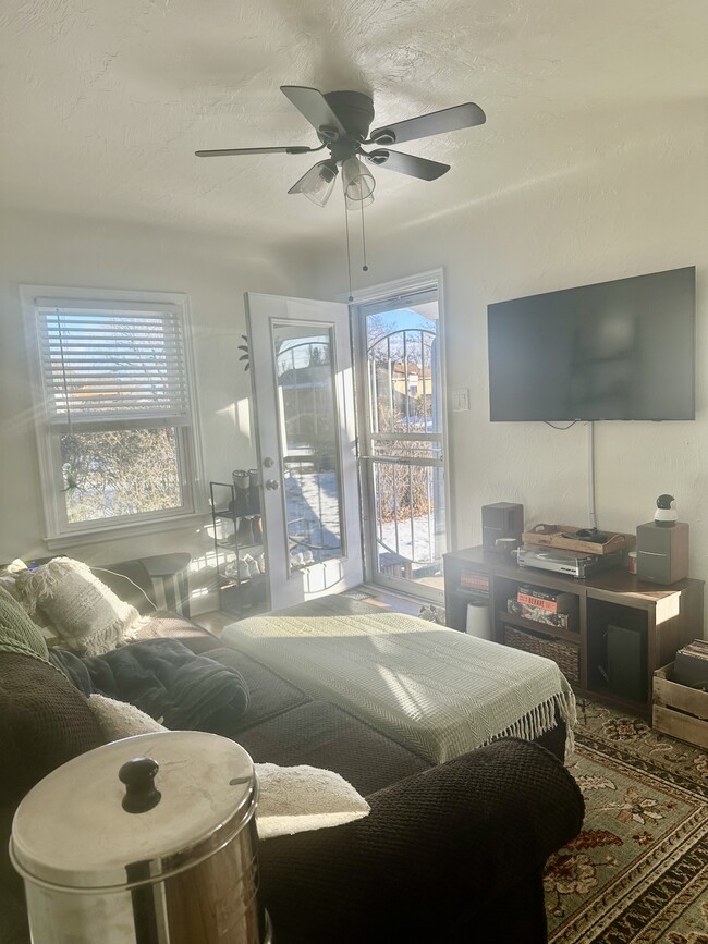 Sunny living room - 4001 S Pearl St