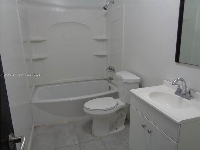 Building Photo - 32970 SW 210th Ave