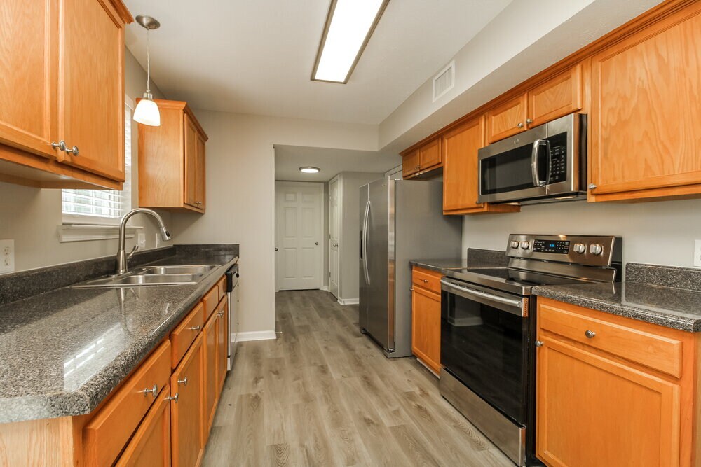 Building Photo - 1552 James Gafford Dr