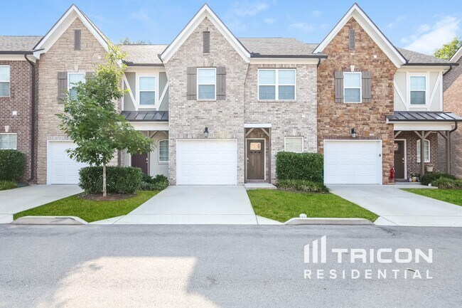 Primary Photo - 129 Hickory Sta Ln