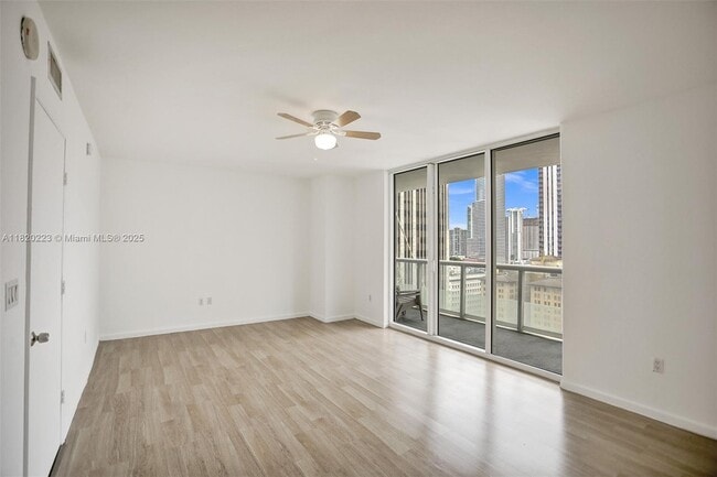 Building Photo - 50 Biscayne Blvd