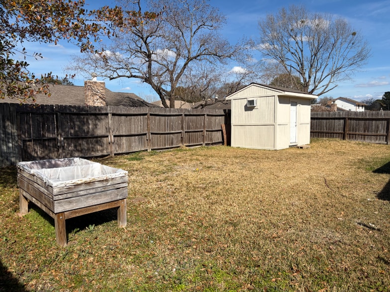 Building Photo - 18742 Clover Glen Ln
