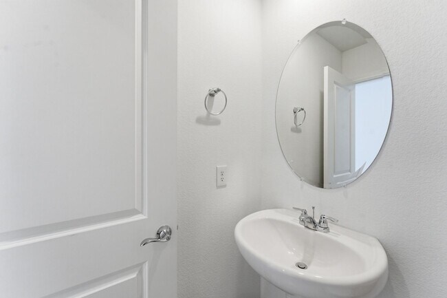 Building Photo - Three-Bedroom House For Rent!