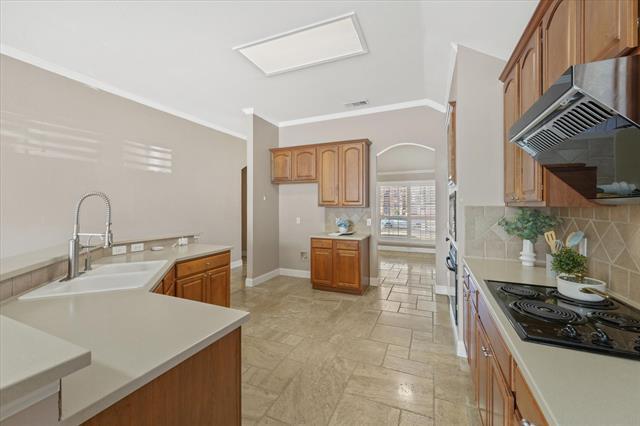 Building Photo - 5 Dominion Cir