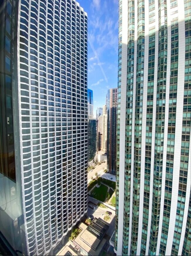 Building Photo - 155 N Harbor Dr