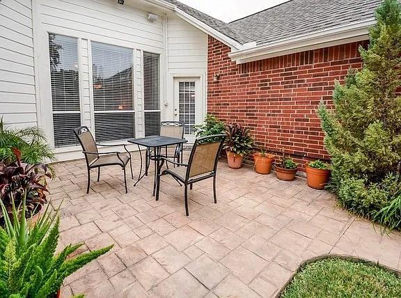 Building Photo - 1422 Constellation Dr