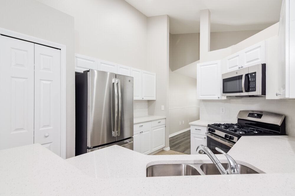Building Photo - 6514 Summer Cove Dr