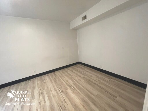 Building Photo - 5712 Phillips Ave