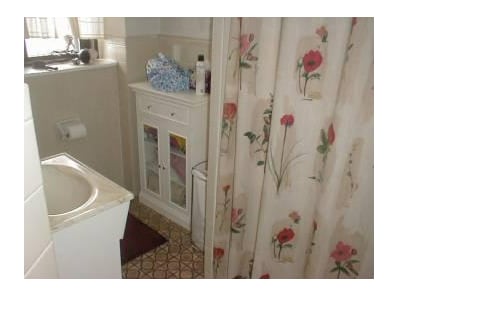 Building Photo - 471 Commonwealth Ave