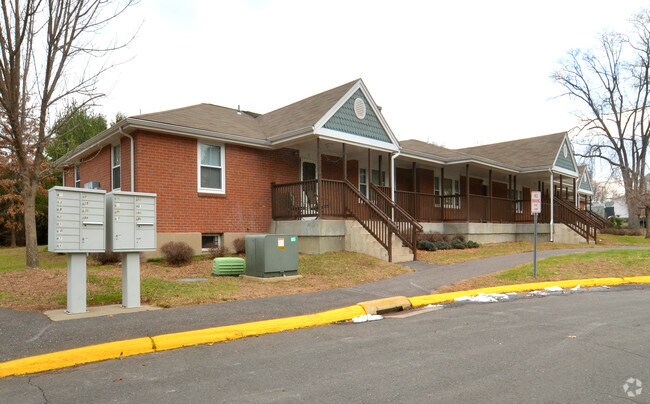 Building Photo - Carter Court