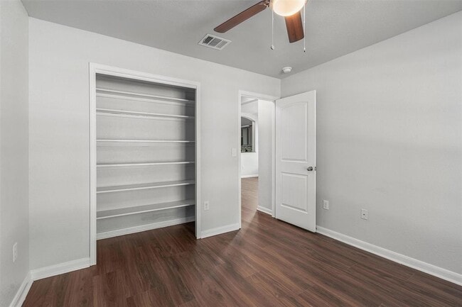 Building Photo - 825 Heritage Springs Trail