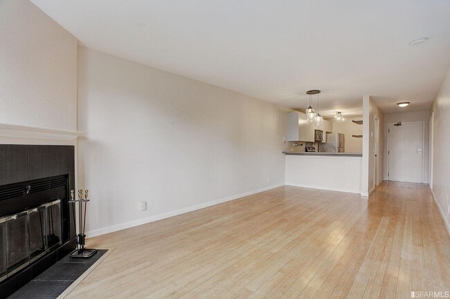 Building Photo - 785 Golden Gate Ave