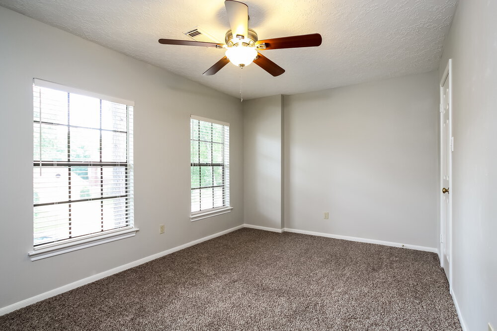 Building Photo - 5111 Natural Bridge Dr