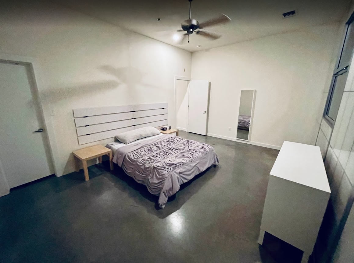 Bedroom - 6000 S Congress Ave