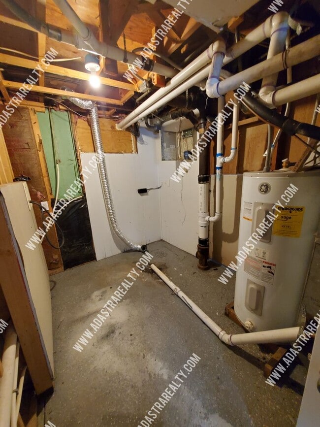 Building Photo - 9532 Booth Ave