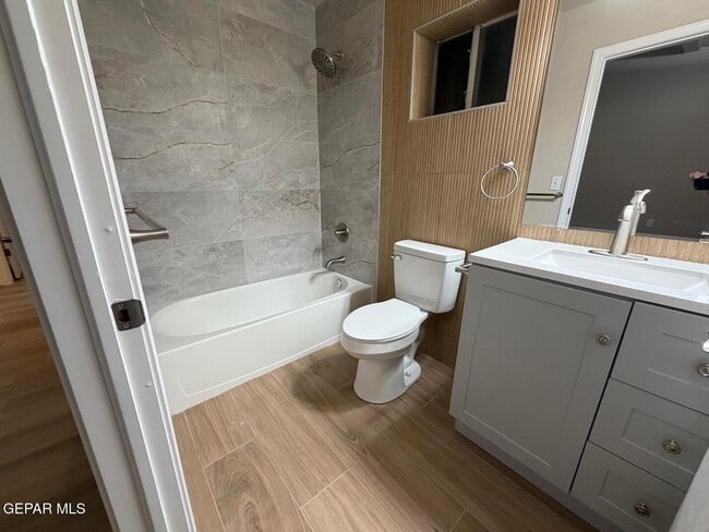 Building Photo - 3585 Waterspring Way