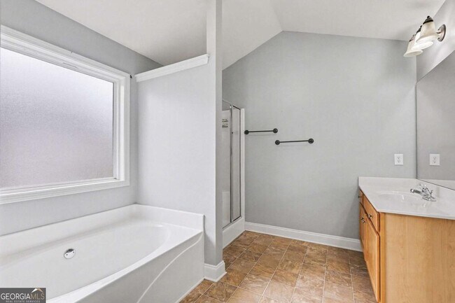 Building Photo - 4072 Creekrun Cir