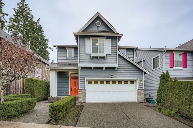 Primary Photo - Stunning 3BD / 3BA Redmond Home. Spacious, Updated & Designed for Comfort!