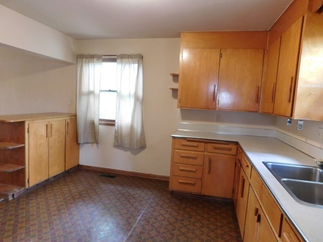 Building Photo - 3Bd/1Ba Single Story House w/ Basement - A...