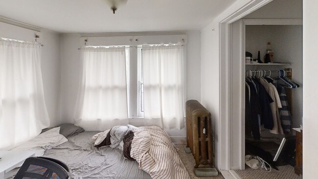 Building Photo - 500 Catherine St