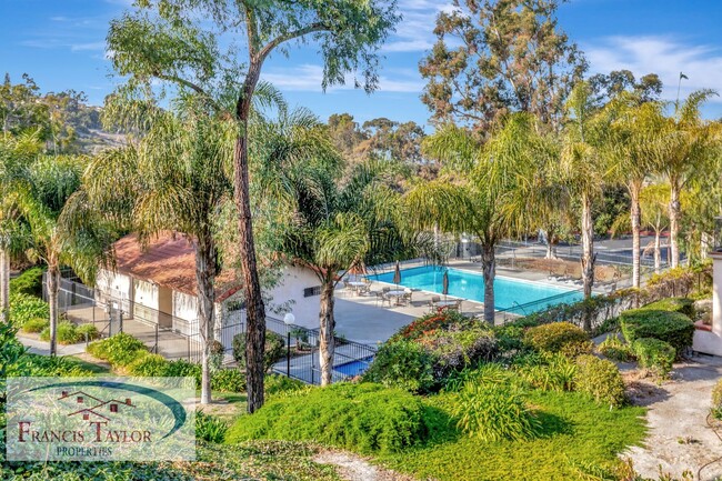 Building Photo - Idyllic 2 Bedroom Condo in Carlsbad