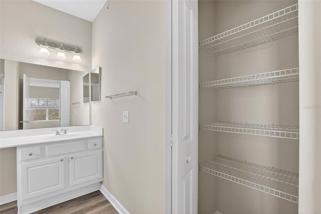 Building Photo - 4207 S Dale Mabry Hwy