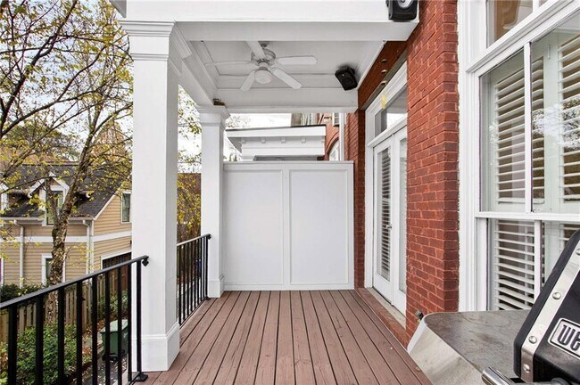 Building Photo - 841 Inman Vlg Pkwy NE