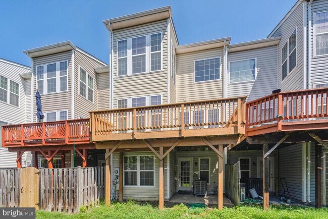 Building Photo - 6323 Dunn Ct