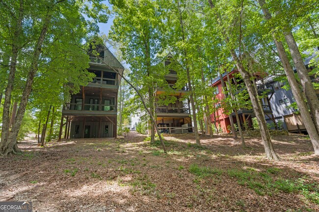 Building Photo - 110 Arcadia Ave