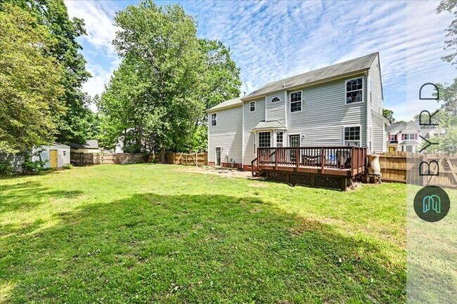 Building Photo - 6794 Sassafras Dr