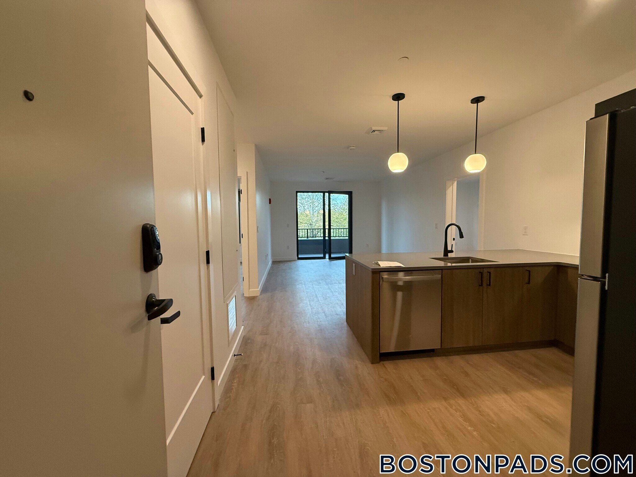 Building Photo - 199 Gardner St