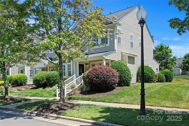 Building Photo - 10606 Trolley Run Dr